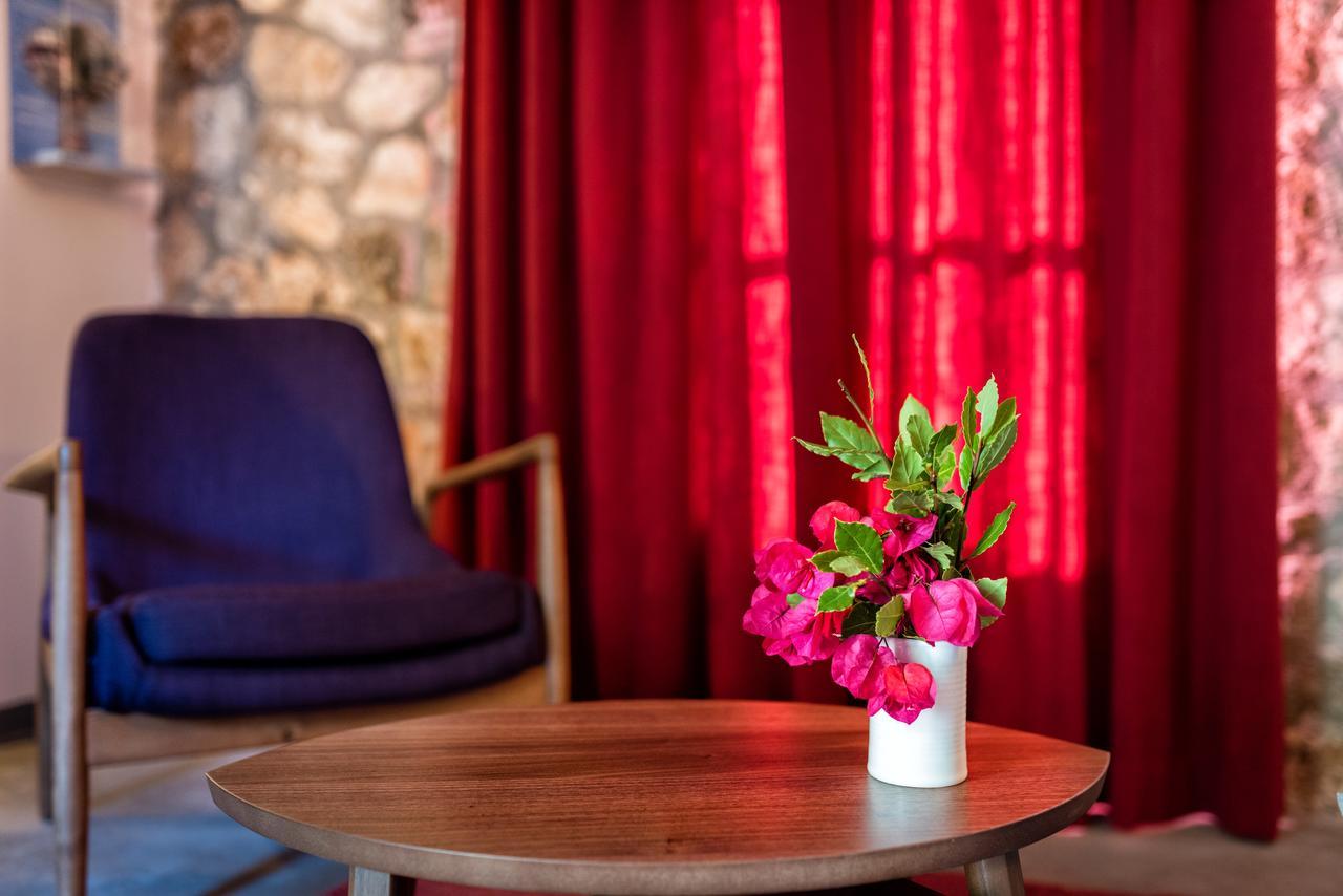North Point Rooms Antipata  Экстерьер фото