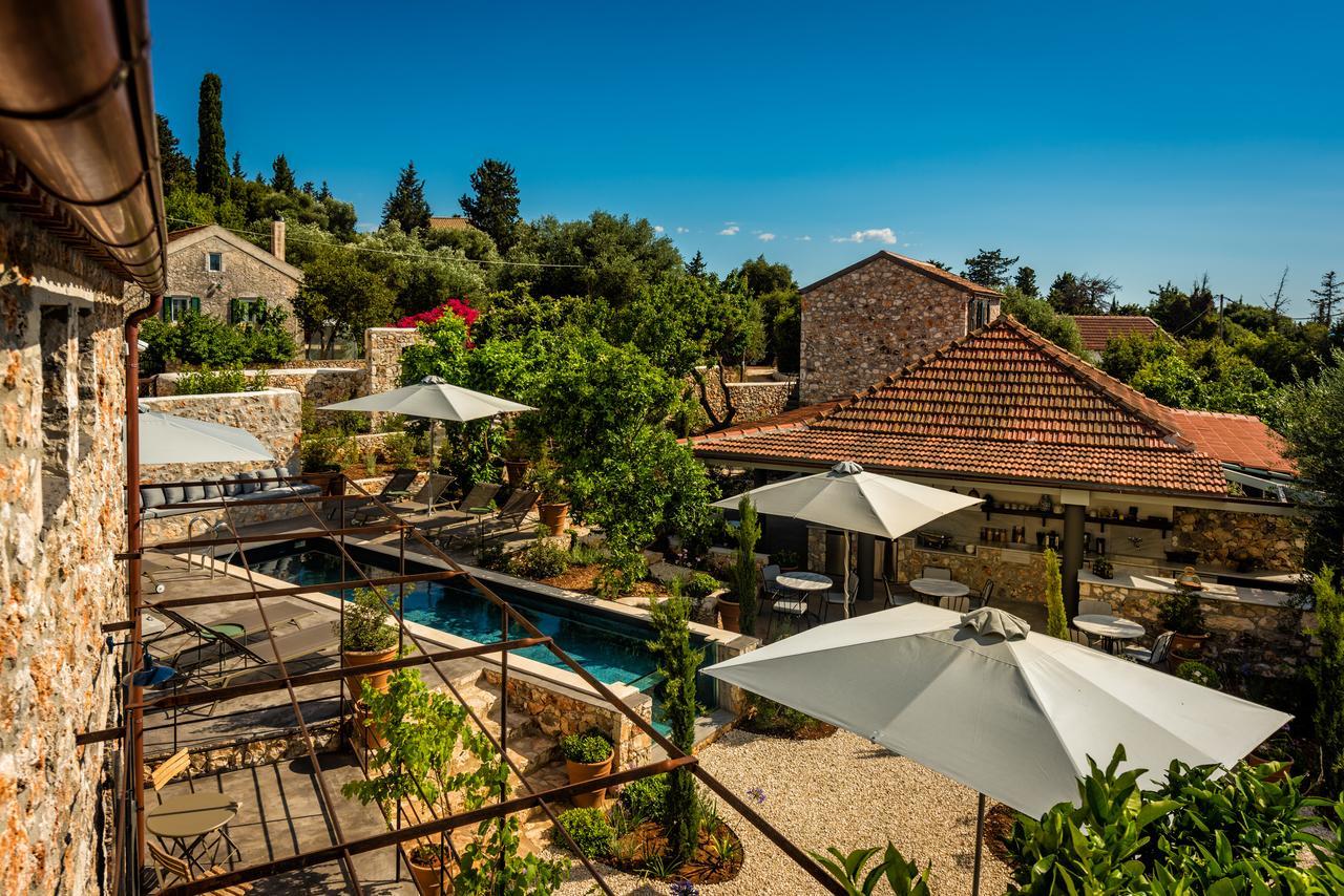 North Point Rooms Antipata  Экстерьер фото